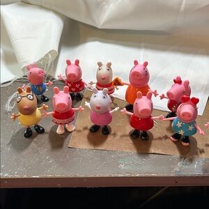 Peppa Pig Character Figurines Set of 11 (C)